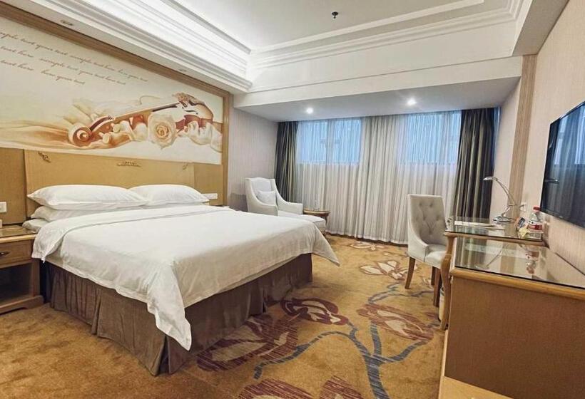 Vienna Hotel Dongguan Shatian Humen Port