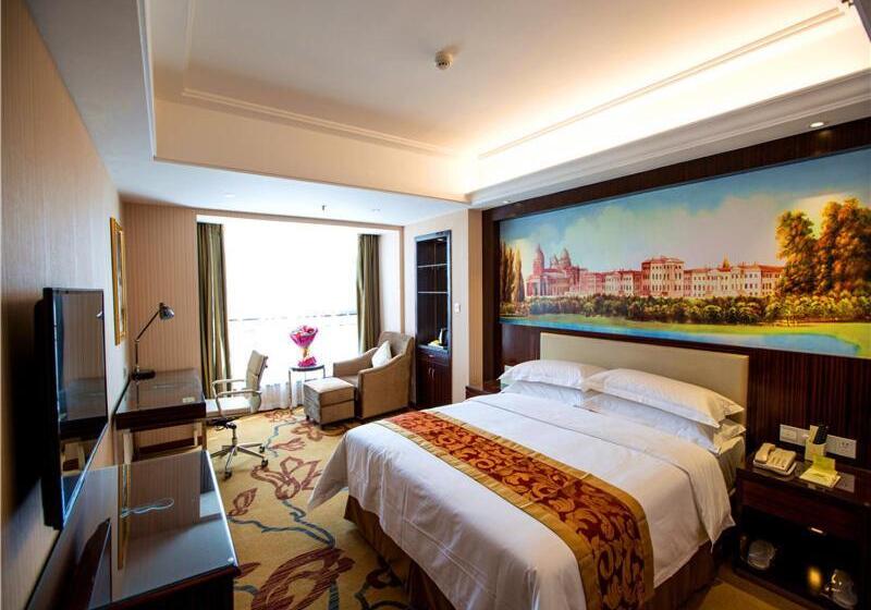 Vienna Hotel Zhumadian Huayuan Xuefu