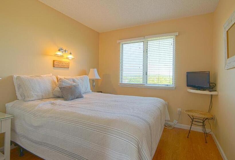 منتجع Windward Shores