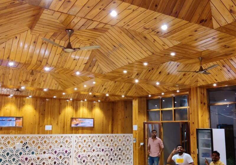 فندق White Coral Beach Resort