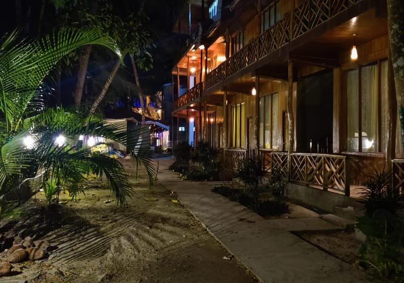 فندق White Coral Beach Resort