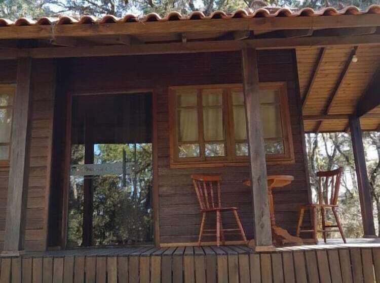 בית מלון כפרי Pousada Cajuva