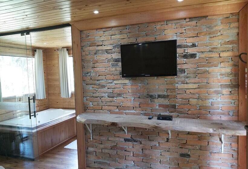 בית מלון כפרי Pousada Cajuva