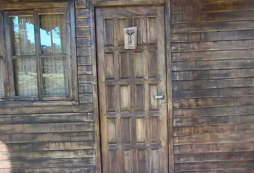 בית מלון כפרי Pousada Cajuva