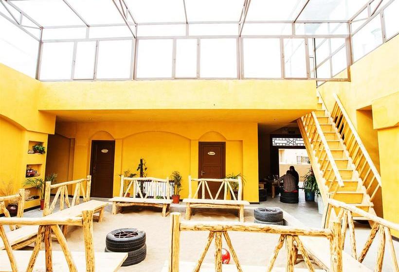 Общежитие Dunhuang Silk Yododo Inn