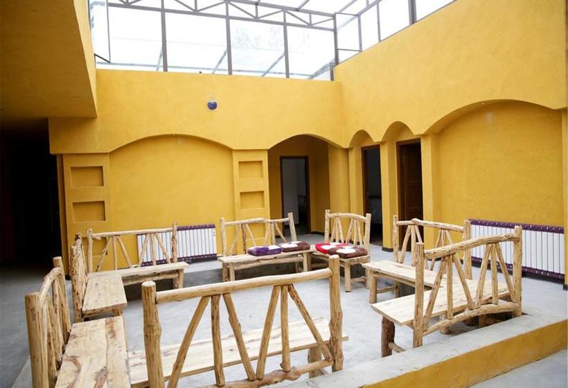 Общежитие Dunhuang Silk Yododo Inn