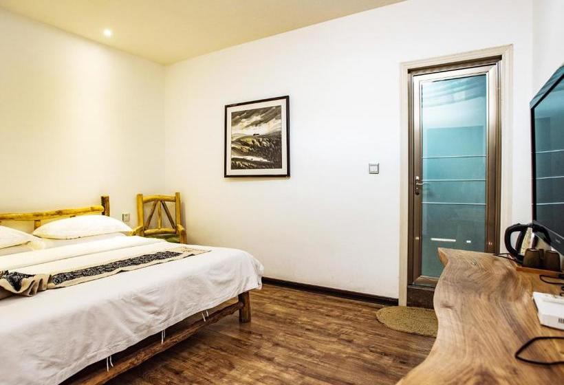 Общежитие Dunhuang Silk Yododo Inn