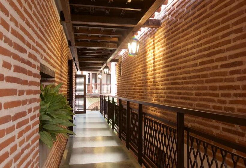 فندق Capellan De Getsemani