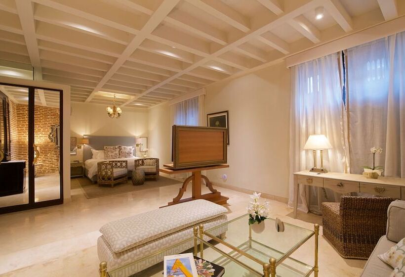 فندق Capellan De Getsemani