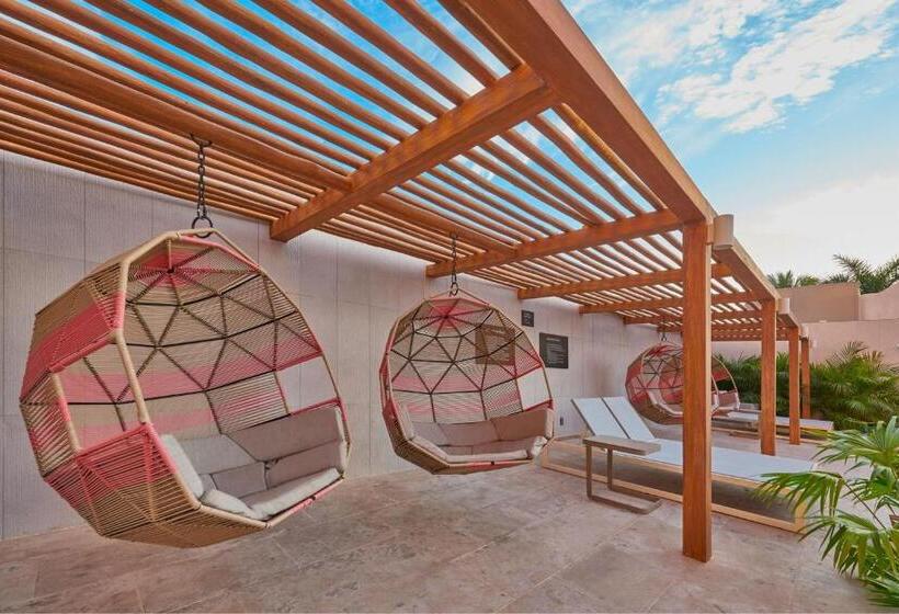 호텔 City Express Plus By Marriott Puerto Vallarta