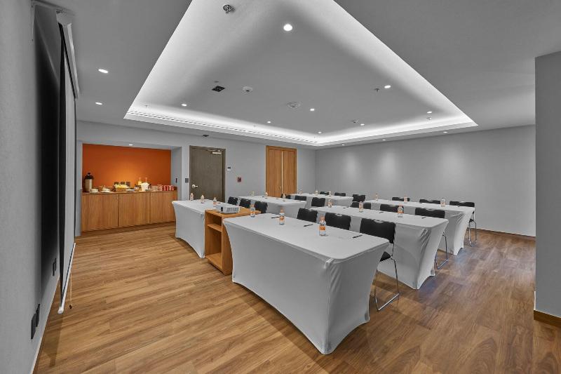 호텔 City Express Plus By Marriott Puerto Vallarta