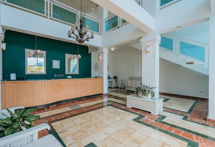 酒店 Checkin El Cortecito