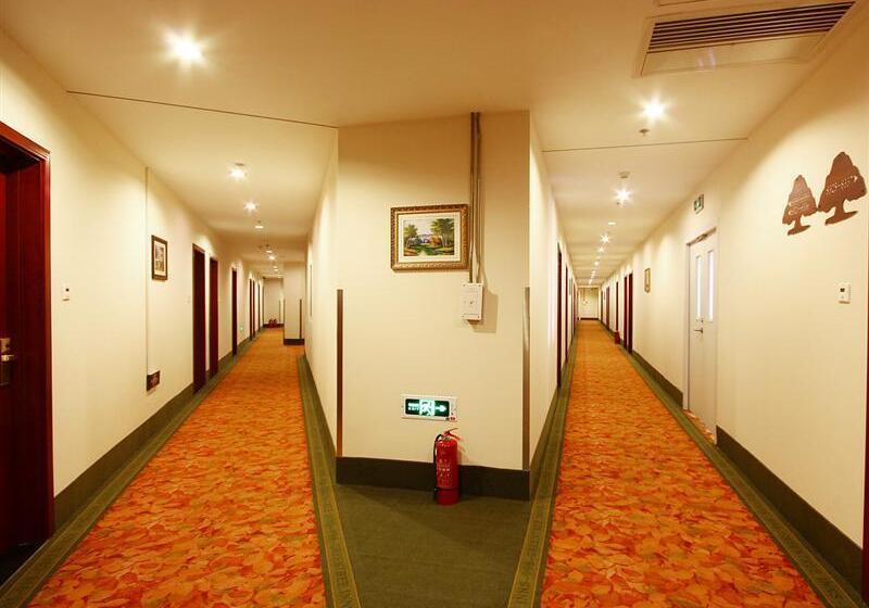 Отель Greentree Inn Beijing Chaoyang Shilihe Antique Cit