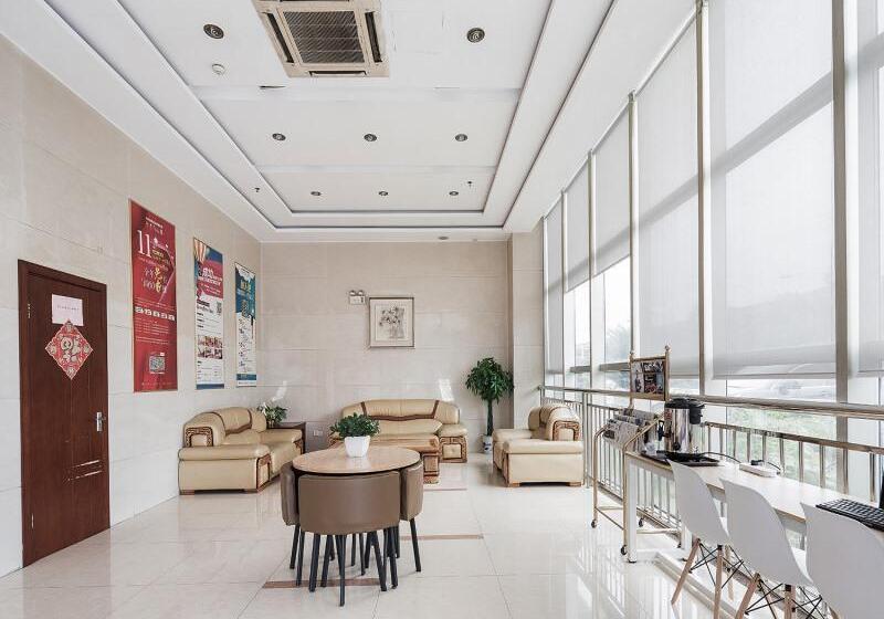 ホテル Greentree Inn Changzhou Dinosaur City Qingyang North Road Business