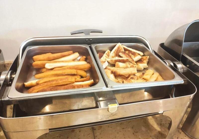 בית מלון כפרי Greentree Inn Chizhou Changjiang Middle Road Shangzhidu Commerce Square Express