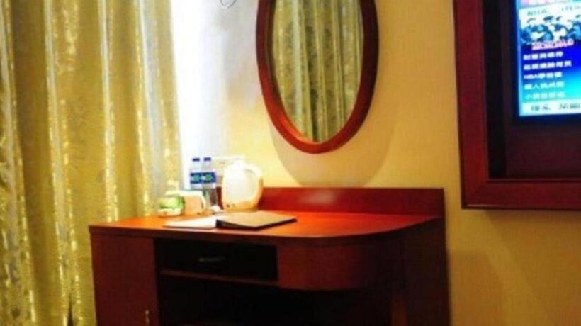 בית מלון כפרי Greentree Inn Ganzhou Sankang Temple Darunfa Express