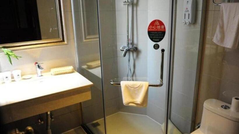 בית מלון כפרי Greentree Inn Ganzhou Sankang Temple Darunfa Express