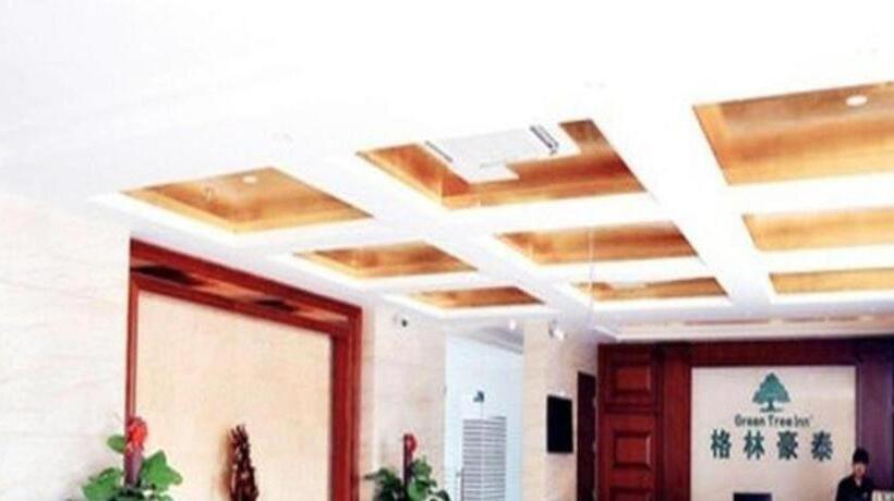בית מלון כפרי Greentree Inn Ganzhou Sankang Temple Darunfa Express