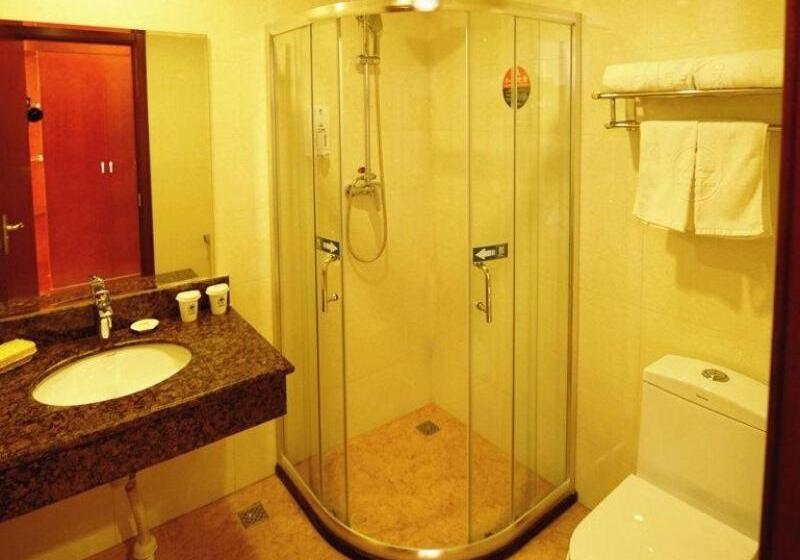 酒店 Greentree Inn Hebei Qinhuangdao Peace Avenue Express