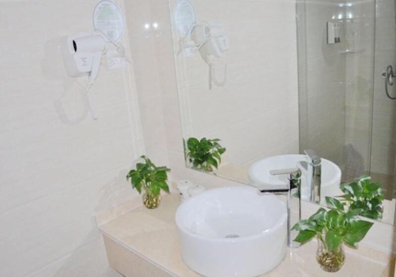 Otel Greentree Inn Jiangsu Yancheng West Bus Station Business