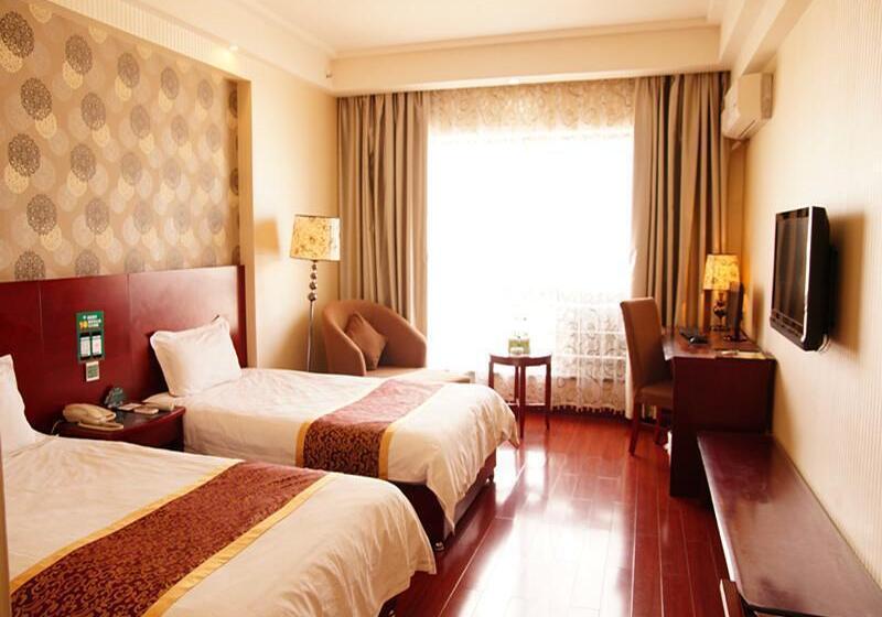 בית מלון כפרי Greentree Inn Jiuquan Century Plaza