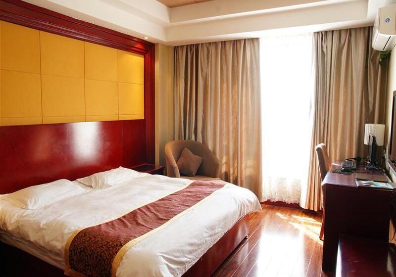 ホテル Greentree Inn Jiuquan Century Plaza