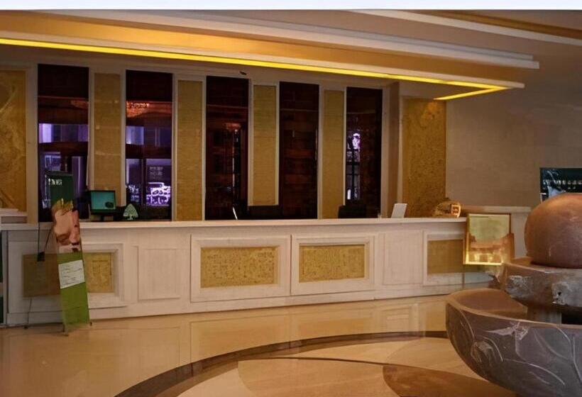 ホテル Greentree Inn Jiuquan Century Plaza