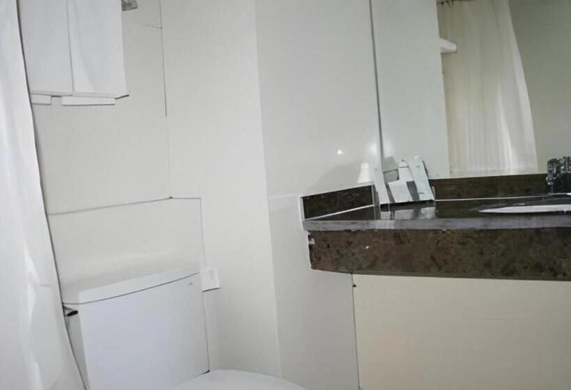 בית מלון כפרי Greentree Inn Jiuquan Century Plaza