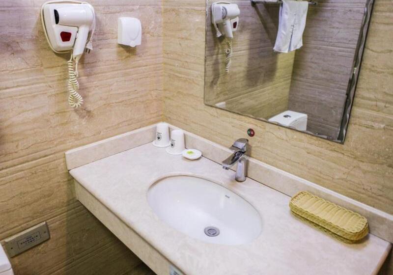 Hotel Greentree Inn Neimenggu Tongliao Railway Station Jianguo Road Express