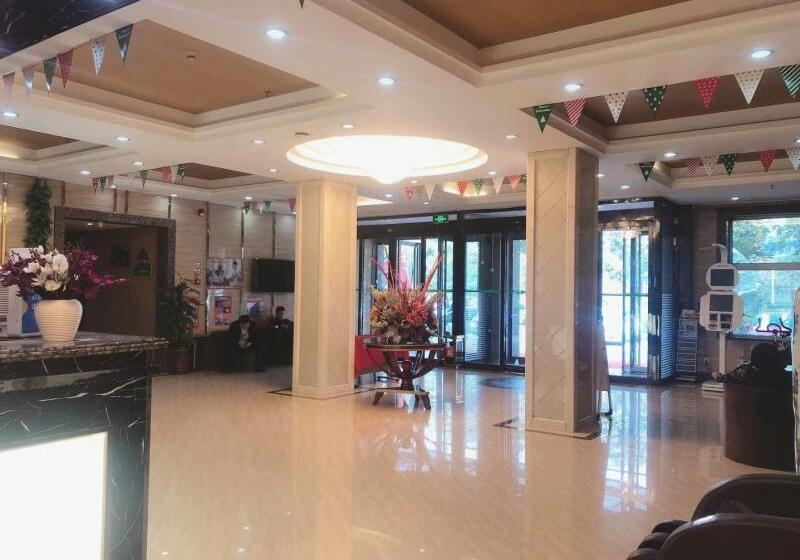 בית מלון כפרי Greentree Inn Puyang Pushang Huanghe Road