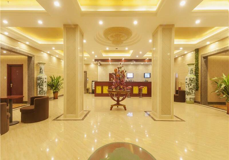 酒店 Greentree Inn Puyang Pushang Huanghe Road