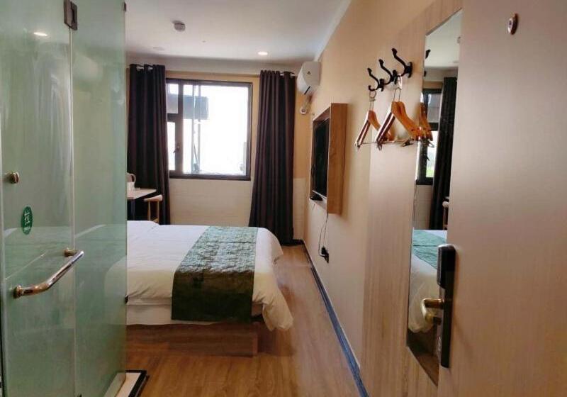 Hotel Greentree Inn Shandong Linyi Bus Station Express