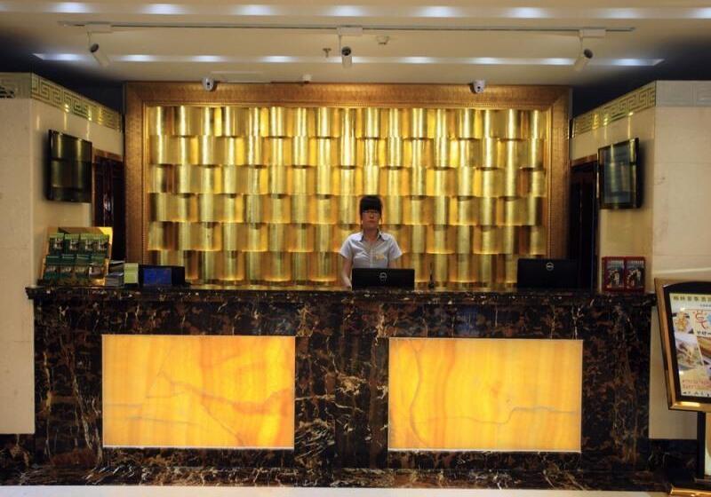 בית מלון כפרי Greentree Inn Shandong North Weihai Station North International Bathing Beach Business