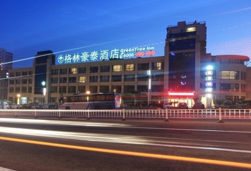 בית מלון כפרי Greentree Inn Shandong North Weihai Station North International Bathing Beach Business