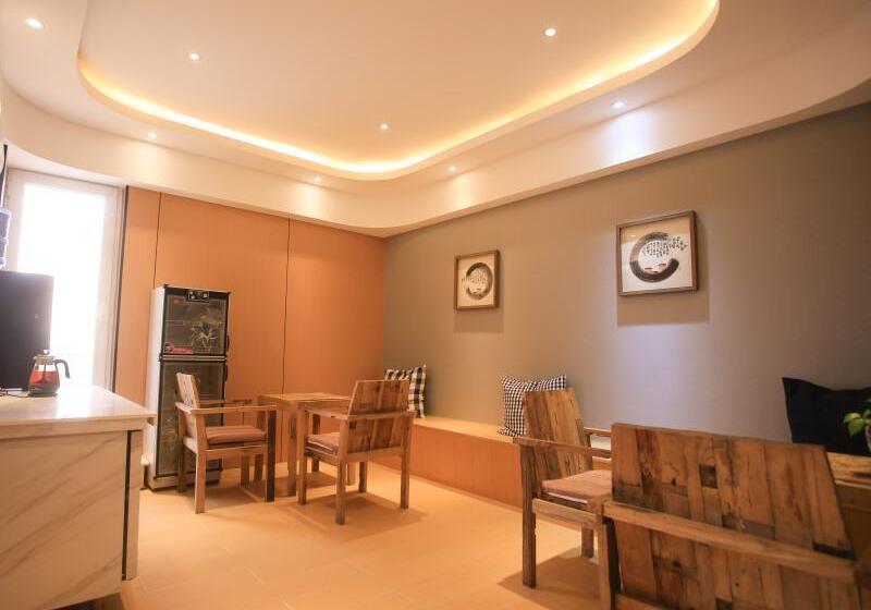 בית מלון כפרי Greentree Inn Shandong North Weihai Station North International Bathing Beach Business