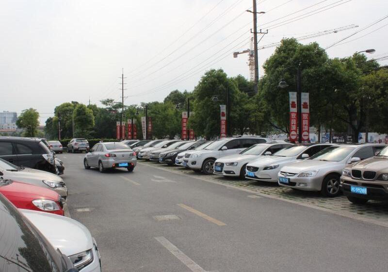 ホテル Greentree Inn Shanghai Jiading Newtown Malu Subway Station Business