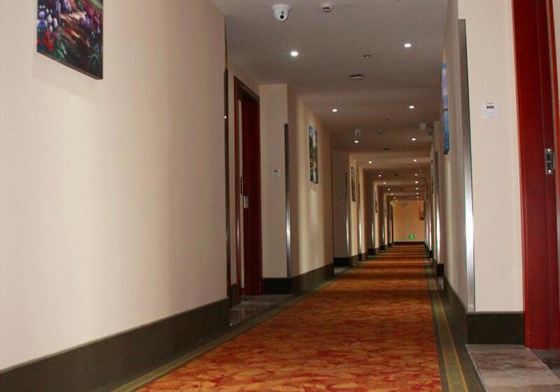 Hotel Greentree Inn Shanghai Luojing Express