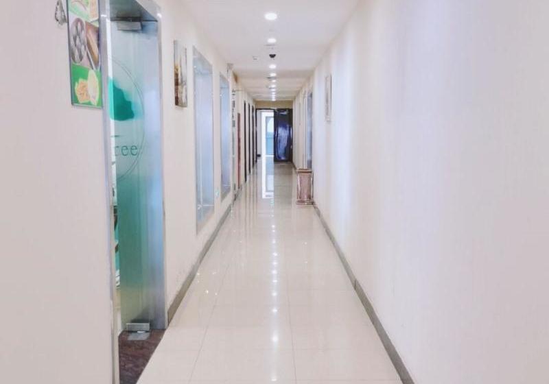 ホテル Greentree Inn Shanghai South Jiangyang Road South Changjiang Road Express