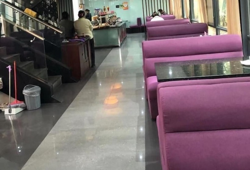 בית מלון כפרי Greentree Inn Suzhou Heshan