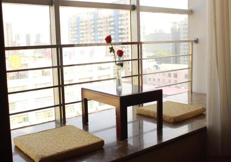 Отель Greentree Inn Taiyuan Pingyang Road Business