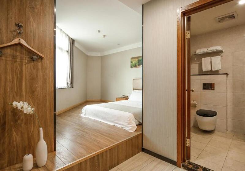 Отель Greentree Inn Jiangsu Yancheng Yandu Bus Station Middle Daqing Road Express