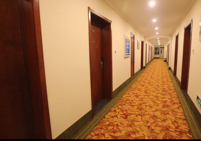 호텔 Greentree Inn Hebei Zhangjiakou Gongye Road No.5 Middle School Shell