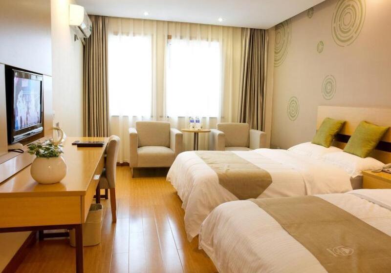 Отель Greentree Inn Zhejiang Shaoxing Xinchang Buddha Express