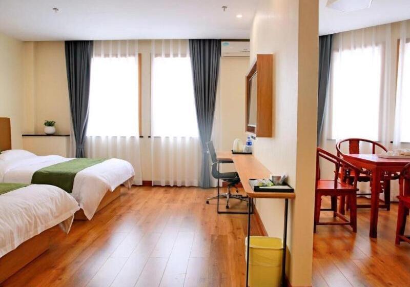 Отель Greentree Inn Zhejiang Shaoxing Xinchang Buddha Express