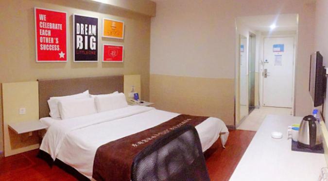 호텔 Hanting Express Shangqiu Railway Station