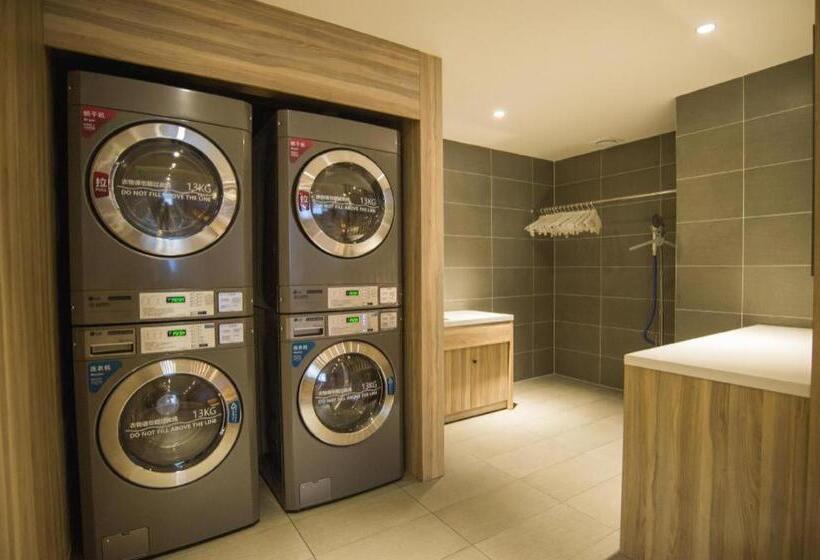 Hanting Hotel Kaifeng Songcheng Road