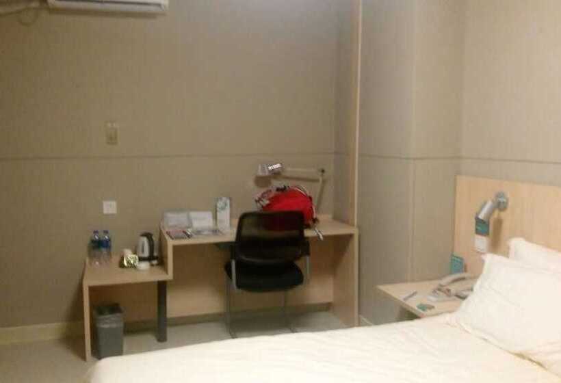 בית מלון כפרי Jinjiang Inn Quanzhou West Street Kaiyuan Temple