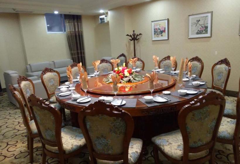 فندق Kelly Business