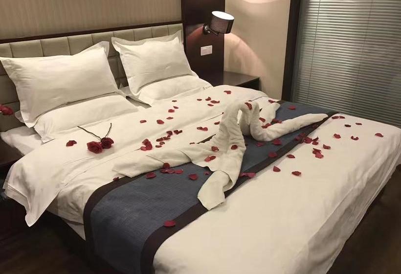 فندق Kelly Business