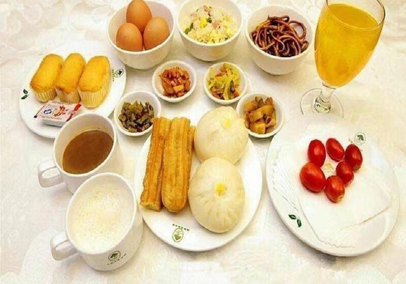 Отель Vatica Shanghai Jiading District Anting Metro Station Volkswagen Factory